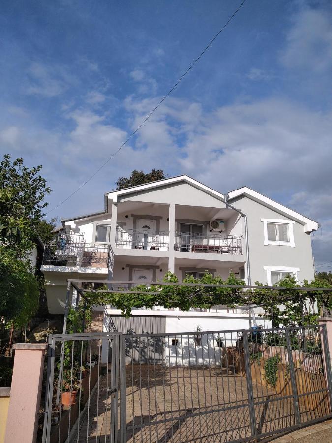 דוברה וודה Aparttoni מראה חיצוני תמונה